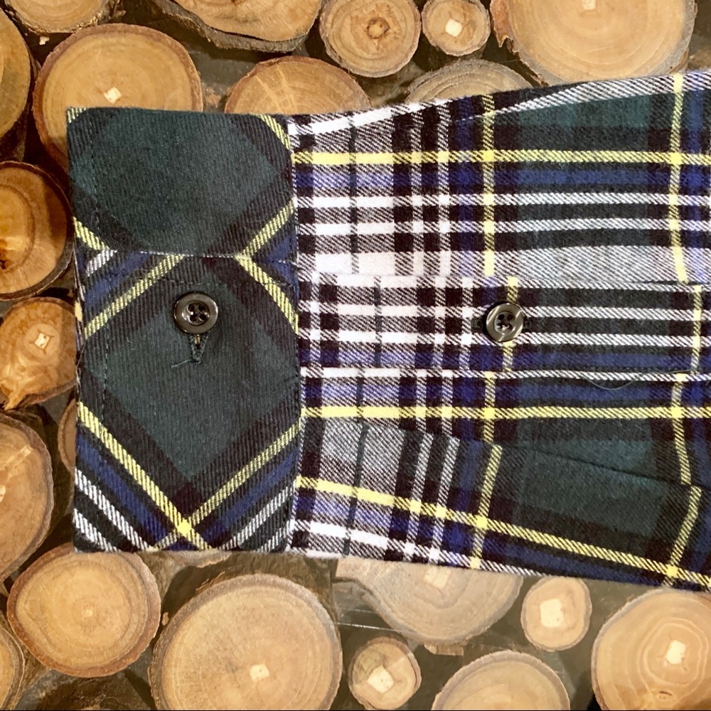 NWT- Men’s Plaid Flannel Shirt - Picture 8 of 8